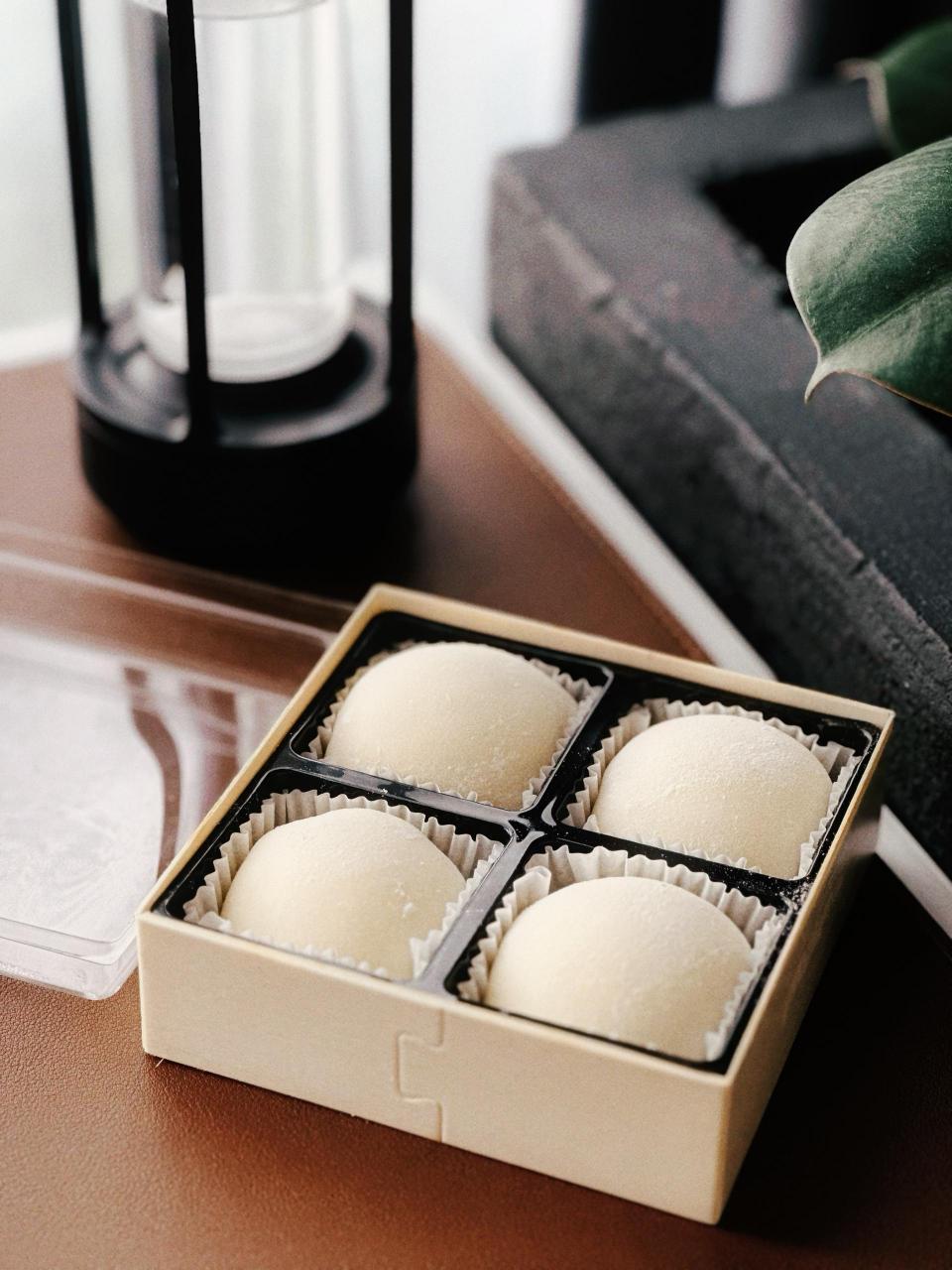 夏午 • X I A Musang King Snow Mochi - Set of 4